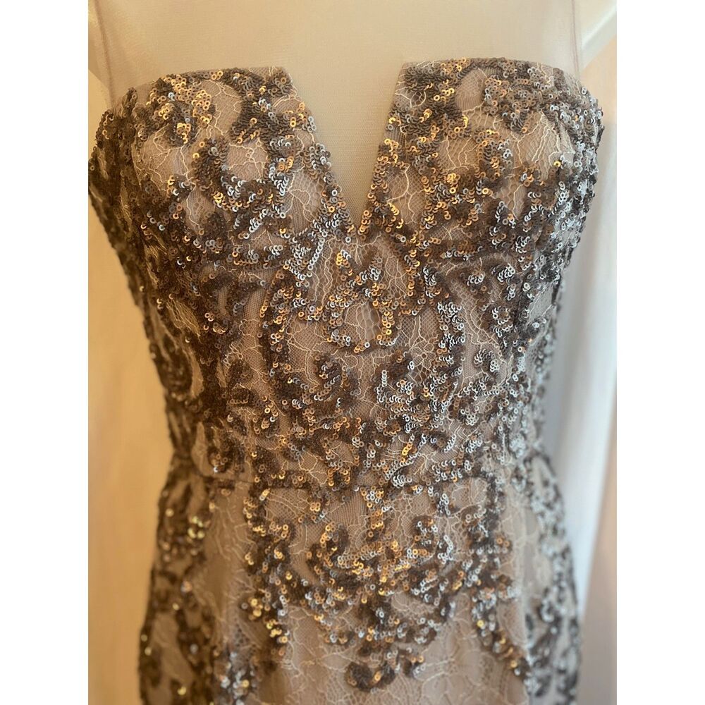 BCBGMAXAZRIA ABIGAIL PAISLEY GRAY AND LAVENDER SEQUINED COCKTAIL DRESS - Picture 3 of 8
